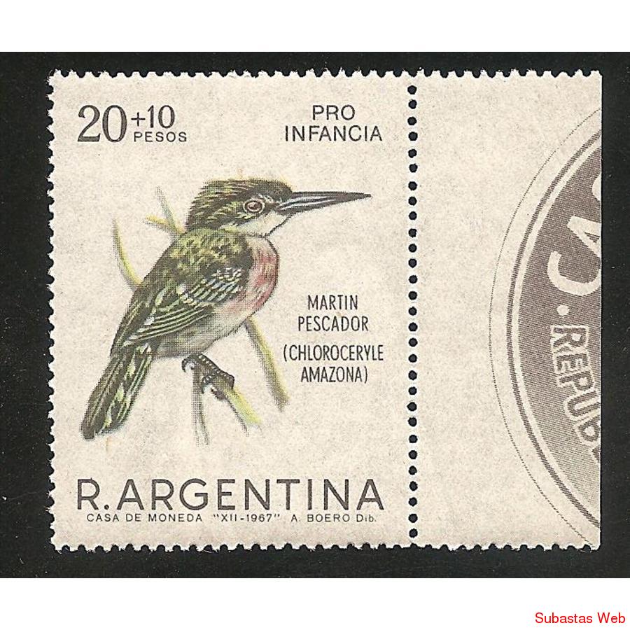 ARGENTINA 1967(804) PRO INFANCIA PAJAROS CON BORDE DE HOJA
