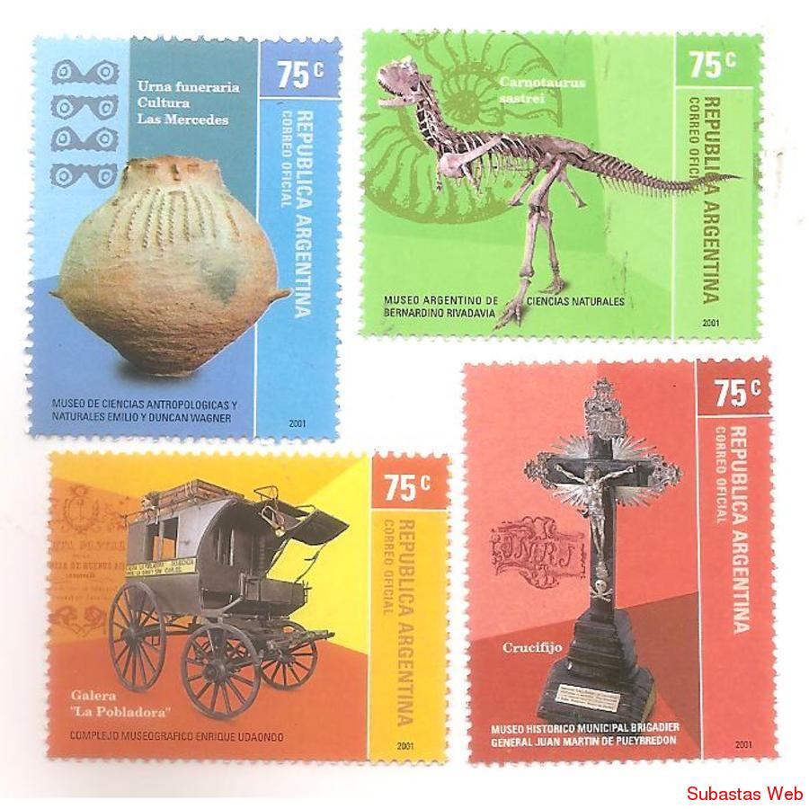 ARGENTINA 2001(2445-48) MUSEOS ARGENTINOS  MINT