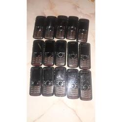 Lote dd celulares muchos con baterias y otros sin baterias t