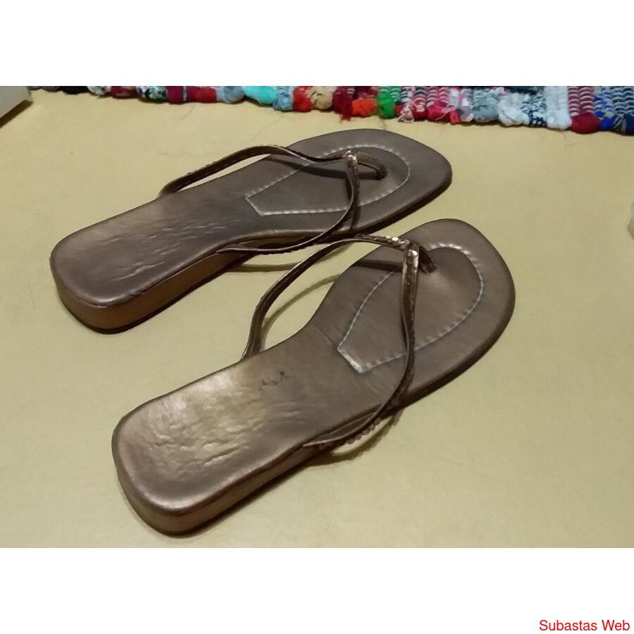 Sandalias Con Lentejuelas Color Cobre N39-40 Ofertapilarsur