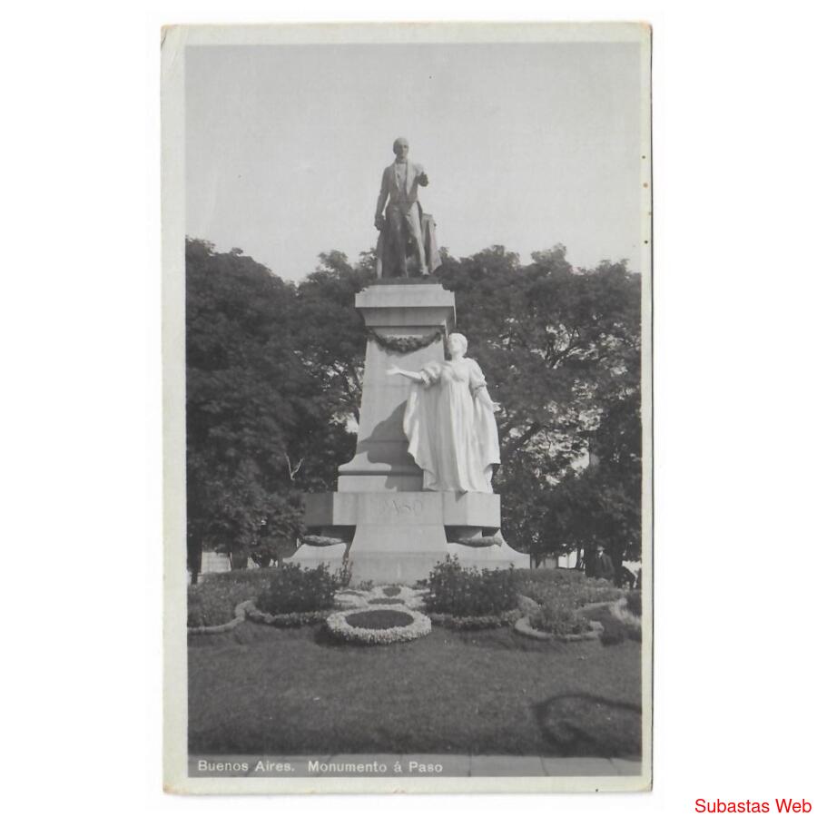 ARGENTINA • BUENOS AIRES • Monumento a Paso
