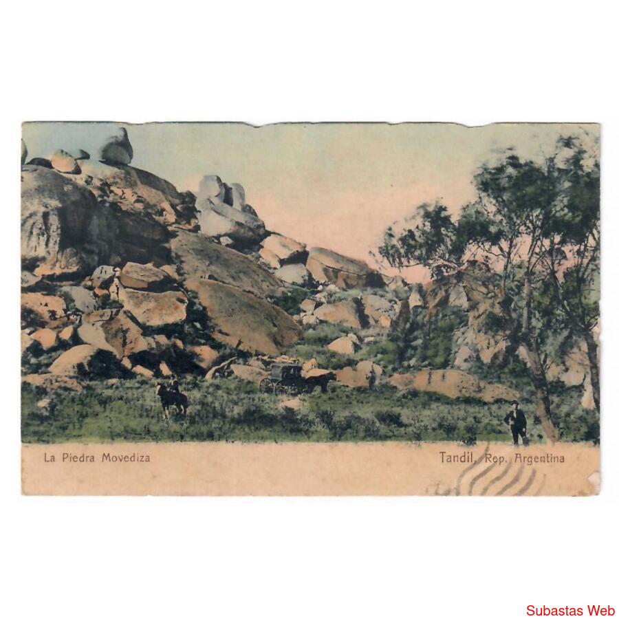 ARGENTINA • Tandil • La Piedra Movediza