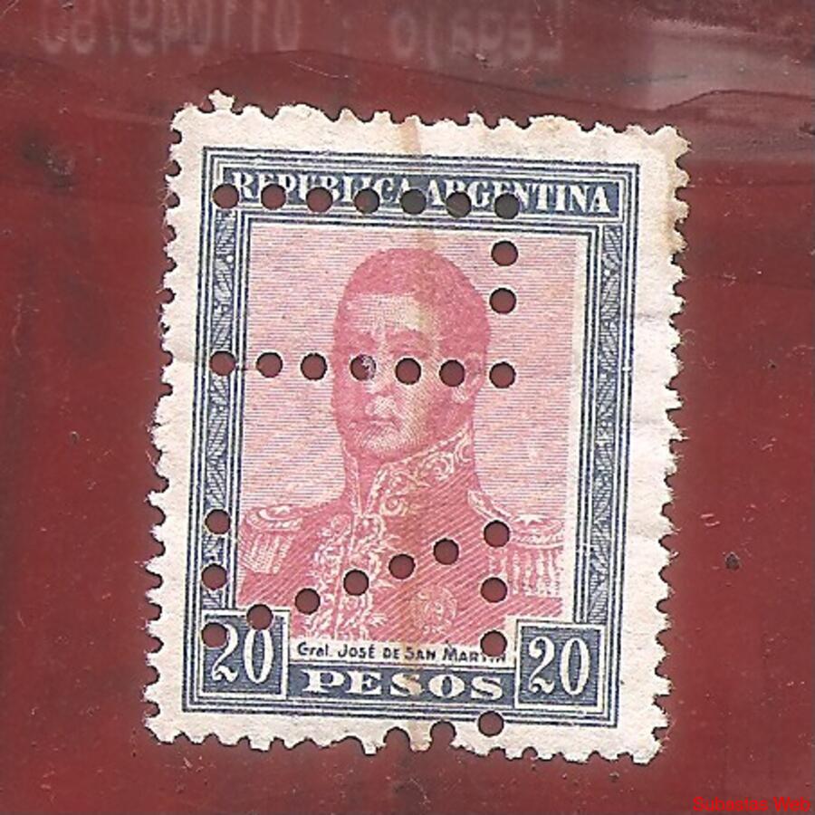 ARGENTINA 1917(227) SAN MARTIN EN RECUADRO  PERFORADA  USADA