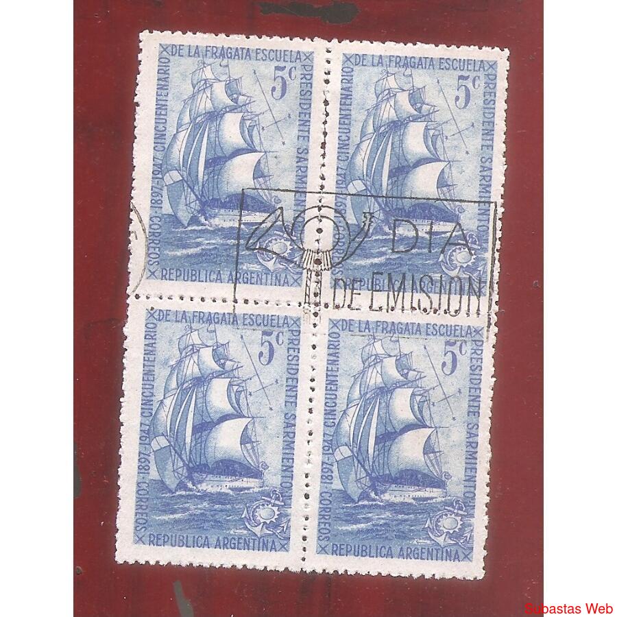 ARGENTINA 1947(488) FRAGATA SARMIRNTO  CUADRITO  PDE  SIN GO