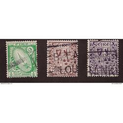 IRELAND // LOTE DE 3 SELLOS (1923 - 1941)